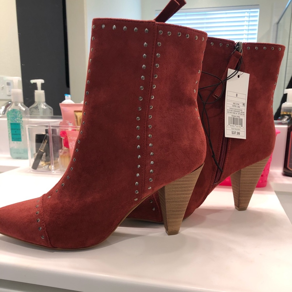 Burnt red stud boots Brand new